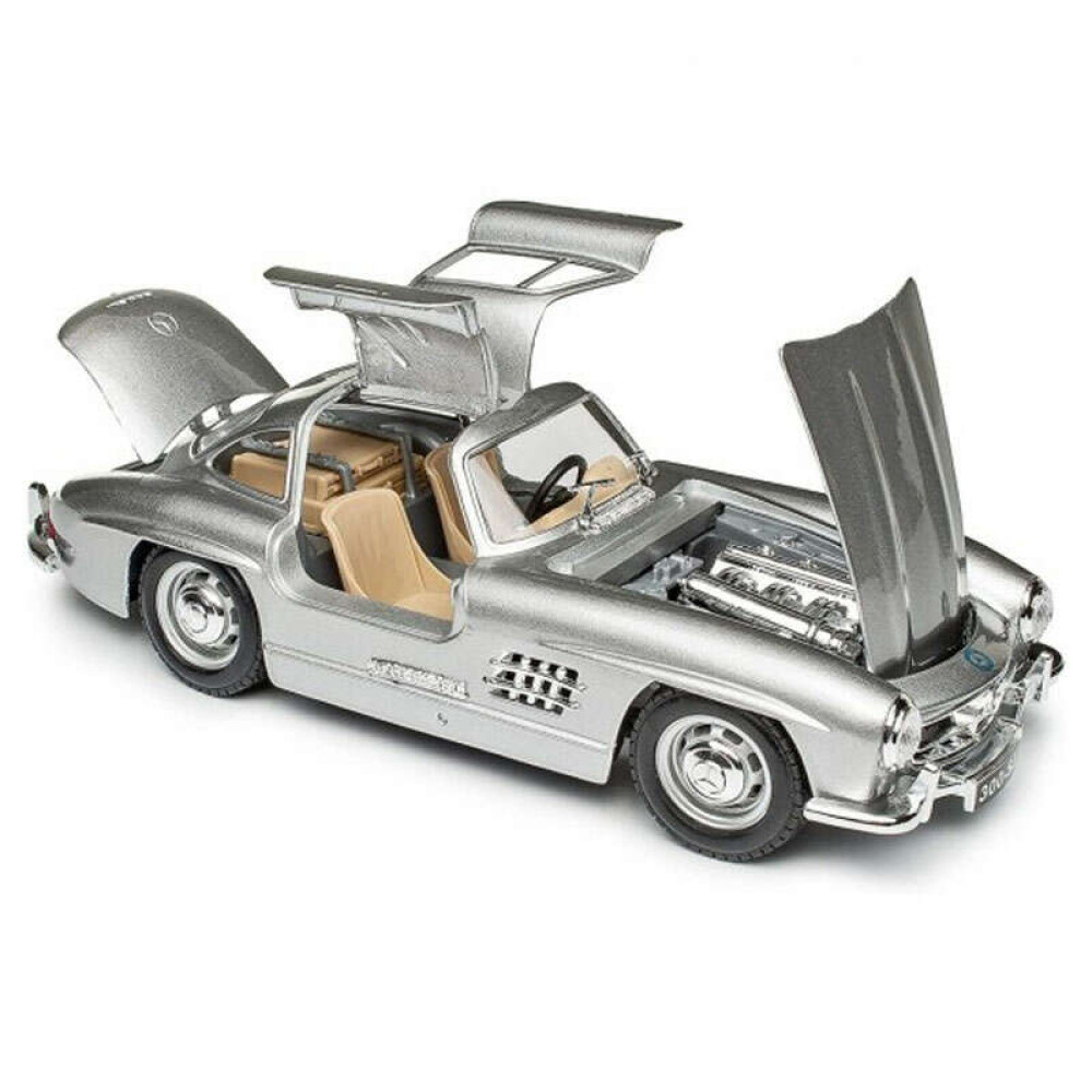 Bburago Mercedes-Benz 300 SL (1954) 1/24