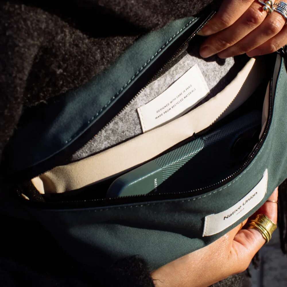 Native Union W.F.A Crossbody Pouch (Kraft)
