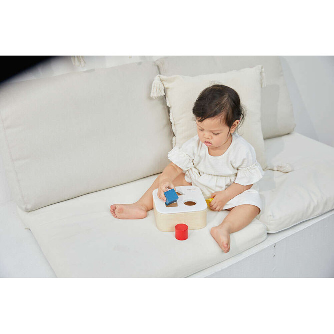 Κουτί με Γεωμετρικά Σχήματα PlanToys 5489