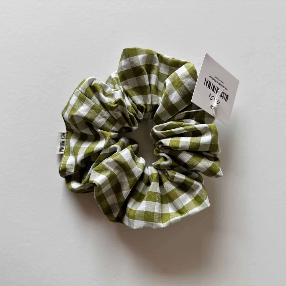 Miss Minimal Schrunchie Estrella