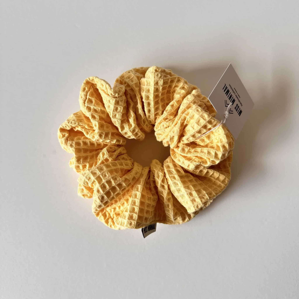 Miss Minimal Schrunchie Banana Love