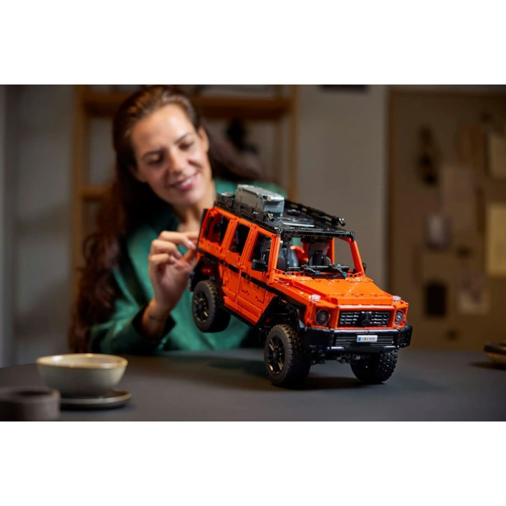 LEGO Technic Mercedes-Benz G500 Professional Line (42177)