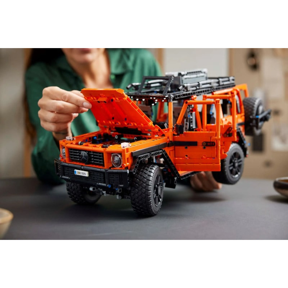 LEGO Technic Mercedes-Benz G500 Professional Line (42177)