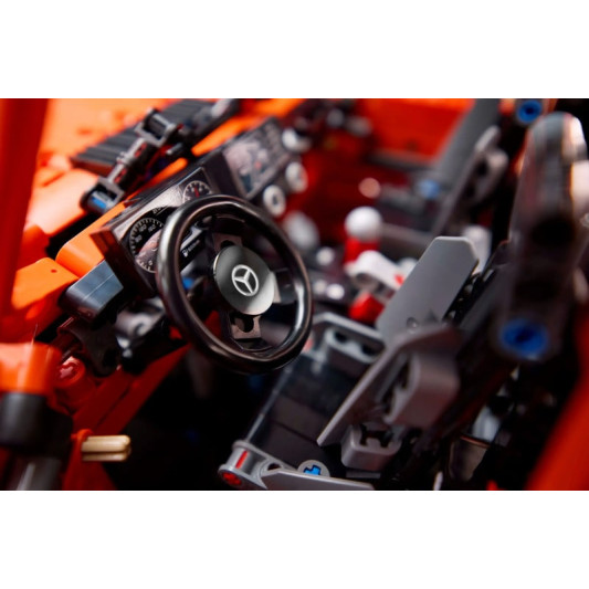 LEGO Technic Mercedes-Benz G500 Professional Line (42177)