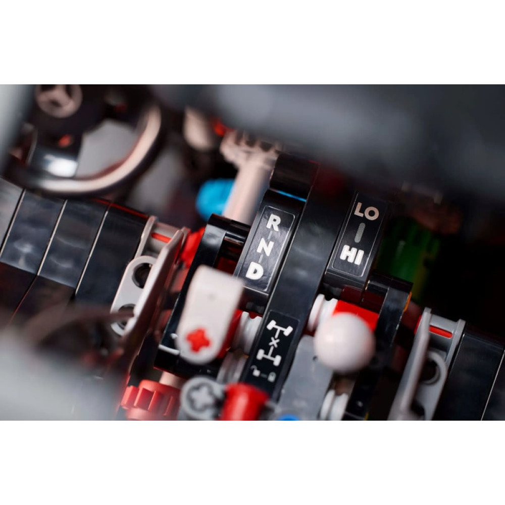 LEGO Technic Mercedes-Benz G500 Professional Line (42177)