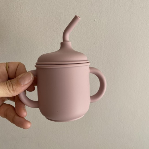 Nok Nok Cozy Ποτηράκι Σιλικόνης με Λαβές και Καλαμάκι (Ροζ Ανοιχτό)