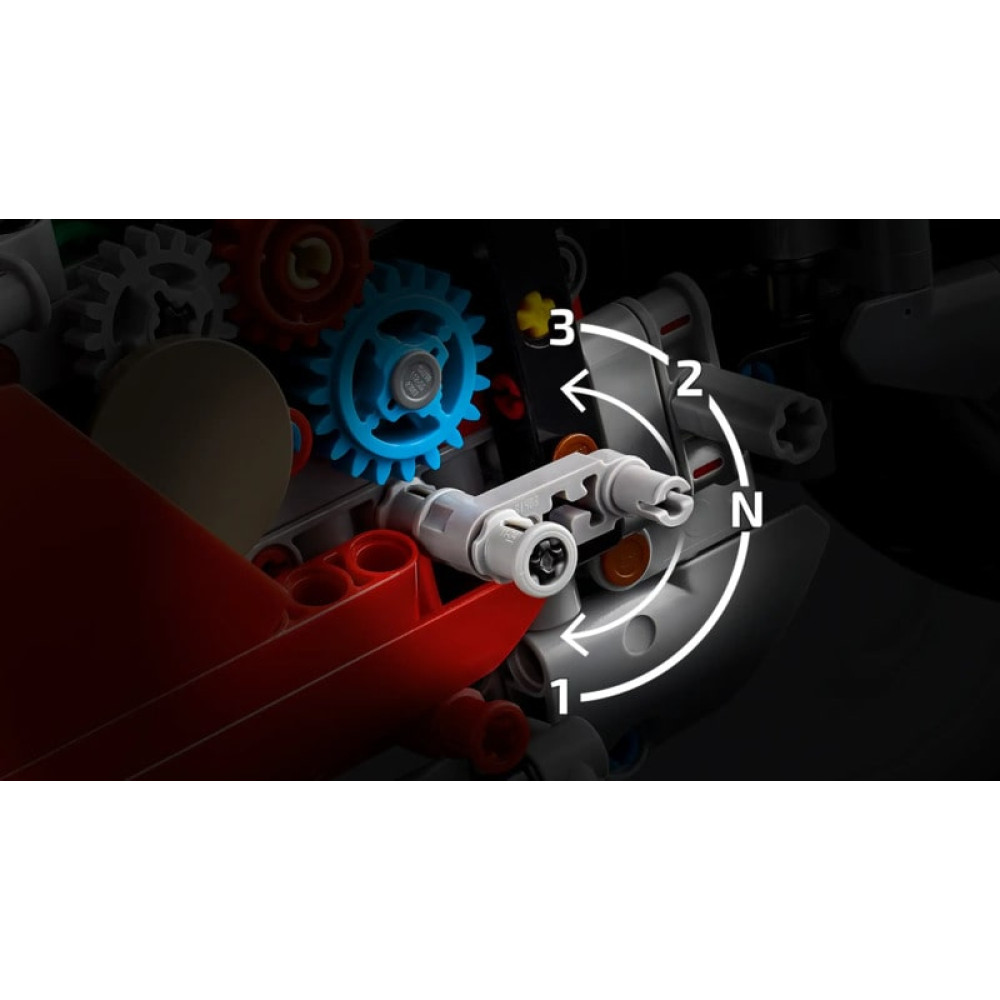 LEGO Technic Ducati Panigale V4 S Motorcycle (42202)