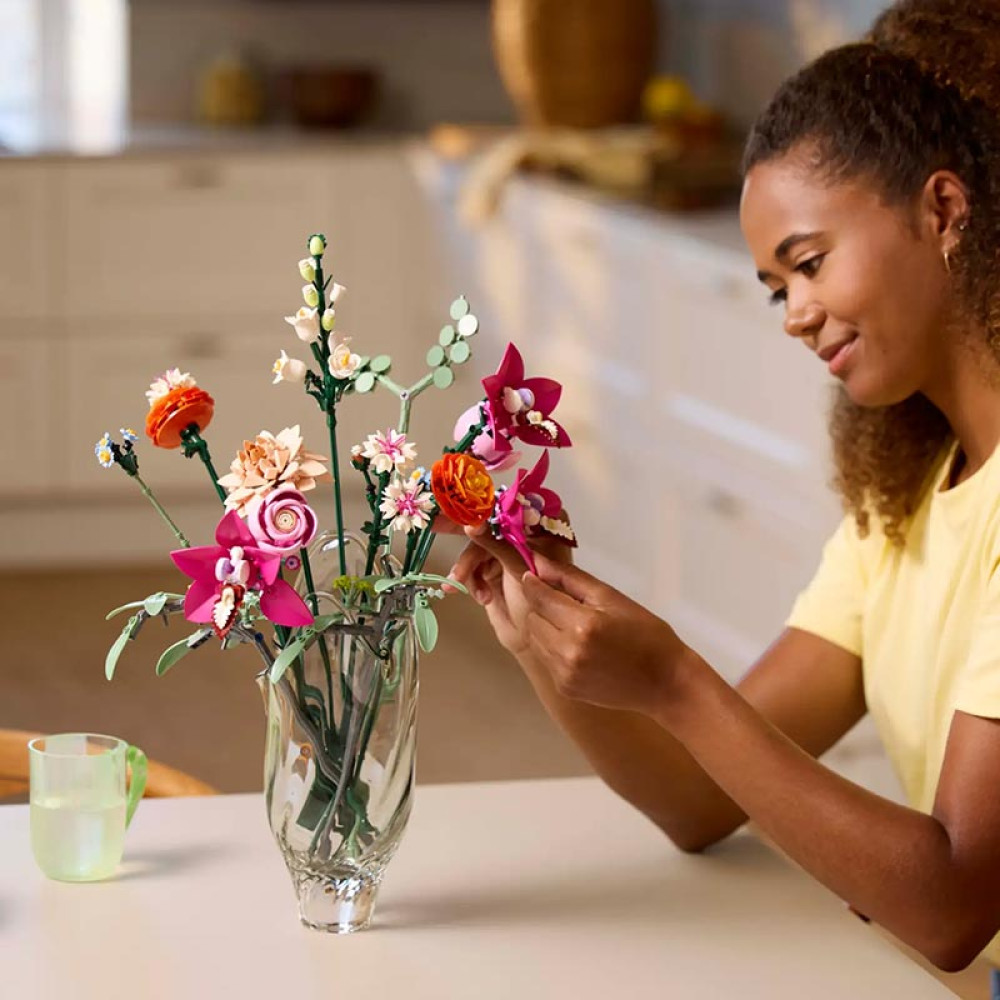 LEGO Botanical Pretty Pink Flower Bouquet (10342)