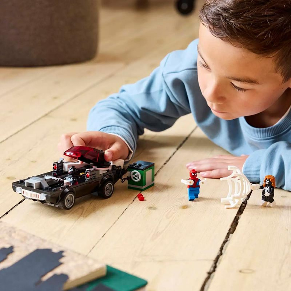LEGO Marvel Spider-Man vs. Venom Muscle Car (76309)