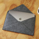 Kikkerland Felt Pouch Τσόχινη θήκη για Laptop 15" - Large