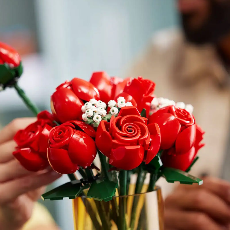 LEGO Icons Botanical Bouquet Of Roses (10328)