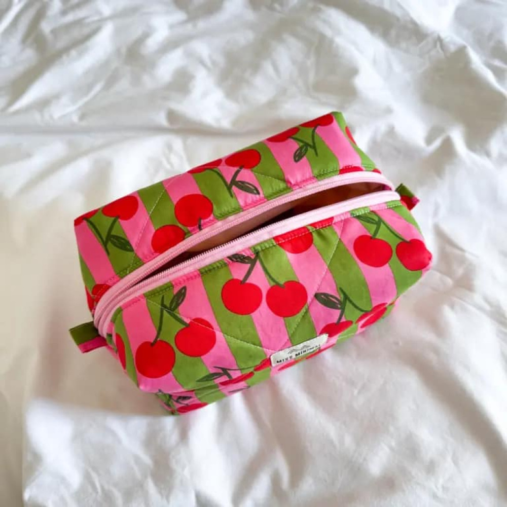 Miss Minimal Zipper Box Νεσεσέρ Pink Cherries Romantic (22 x 13 x 13cm)