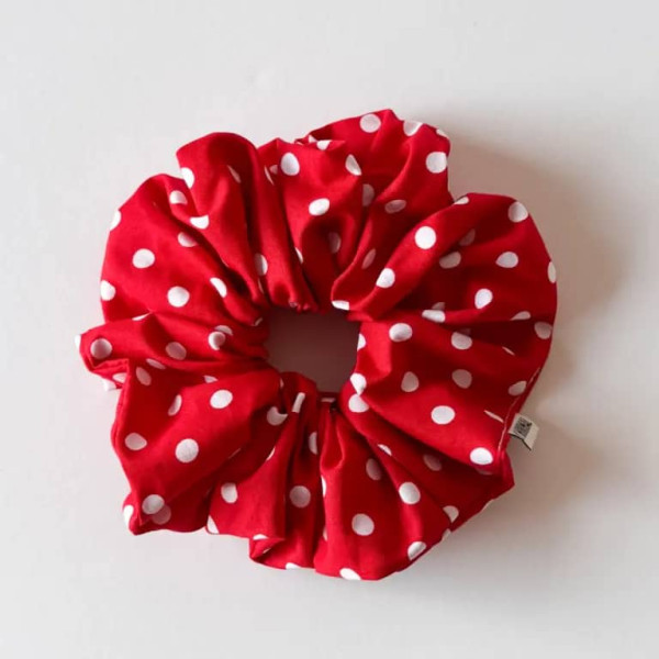 Miss Minimal Scrunchie Minnie