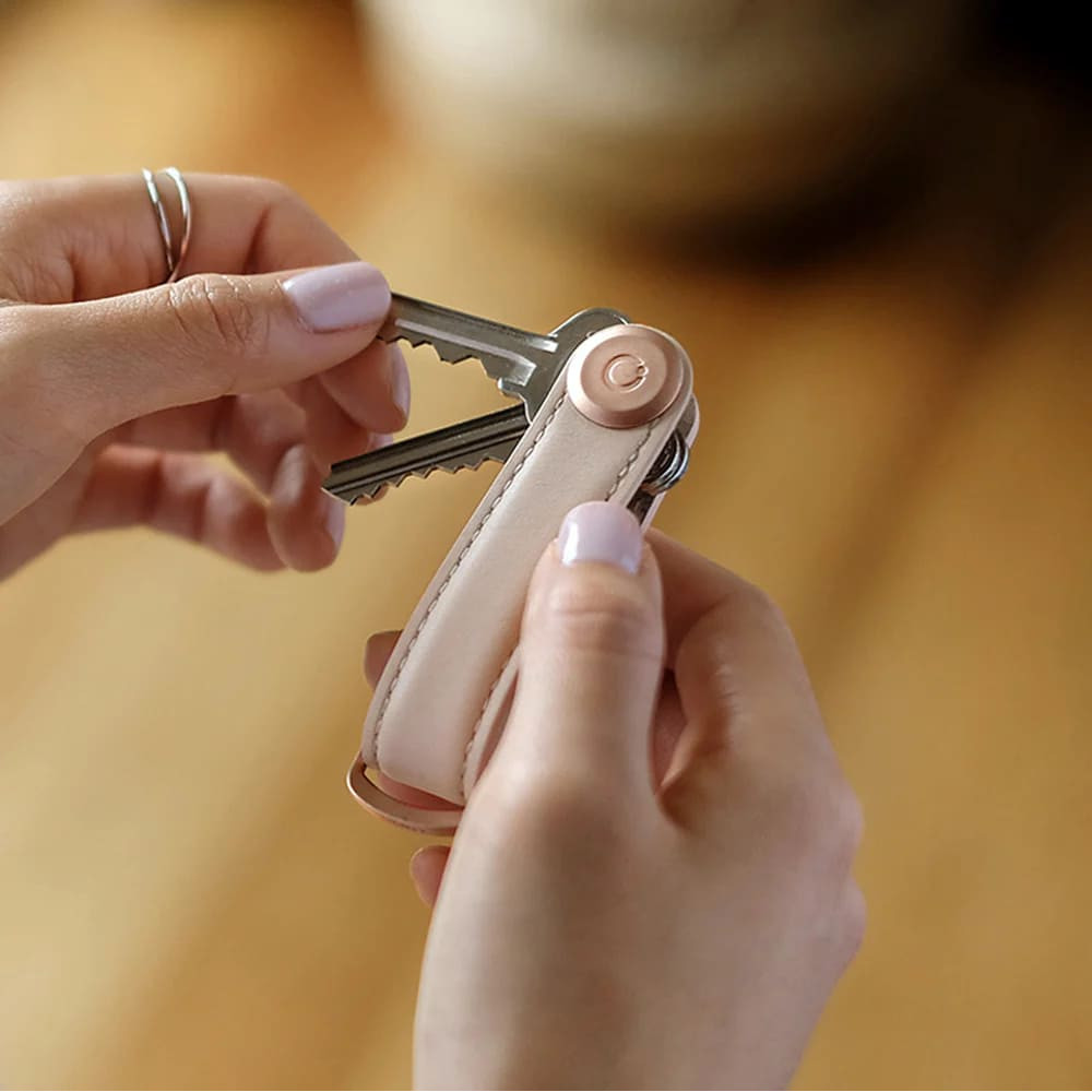 OrbitKey Leather Key Organiser Κλειδοθήκη Μπρελόκ (Blush / Blush Stitching)