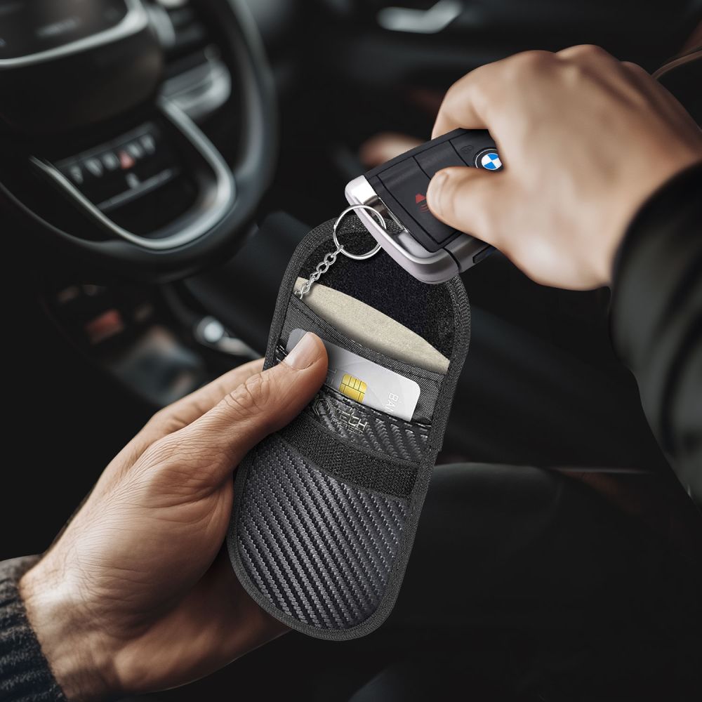 Tech-Protect KLR100 Θήκη Προστασίας Καρτών και Κλειδιών Keyless RFID Signal Blocker Case (Carbon)
