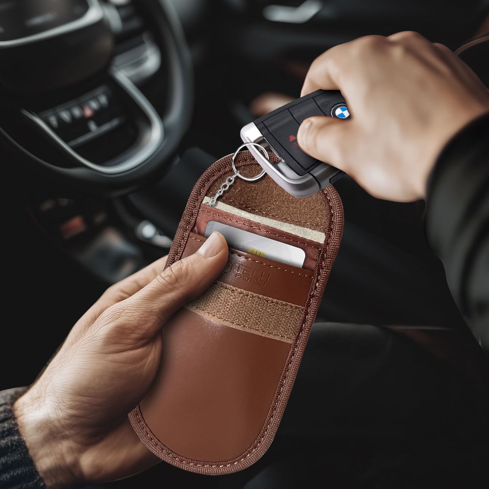 Tech-Protect KLR100 Θήκη Προστασίας Καρτών και Κλειδιών Keyless RFID Signal Blocker Case (ESPRESSO)