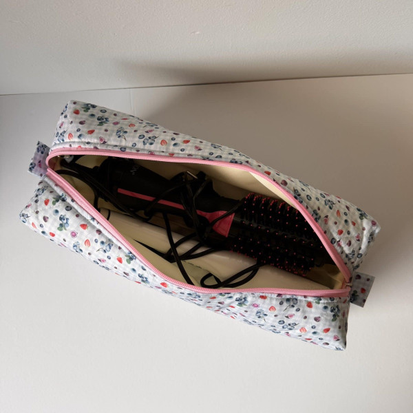 Miss Minimal Hair Tool Bag Blueberry