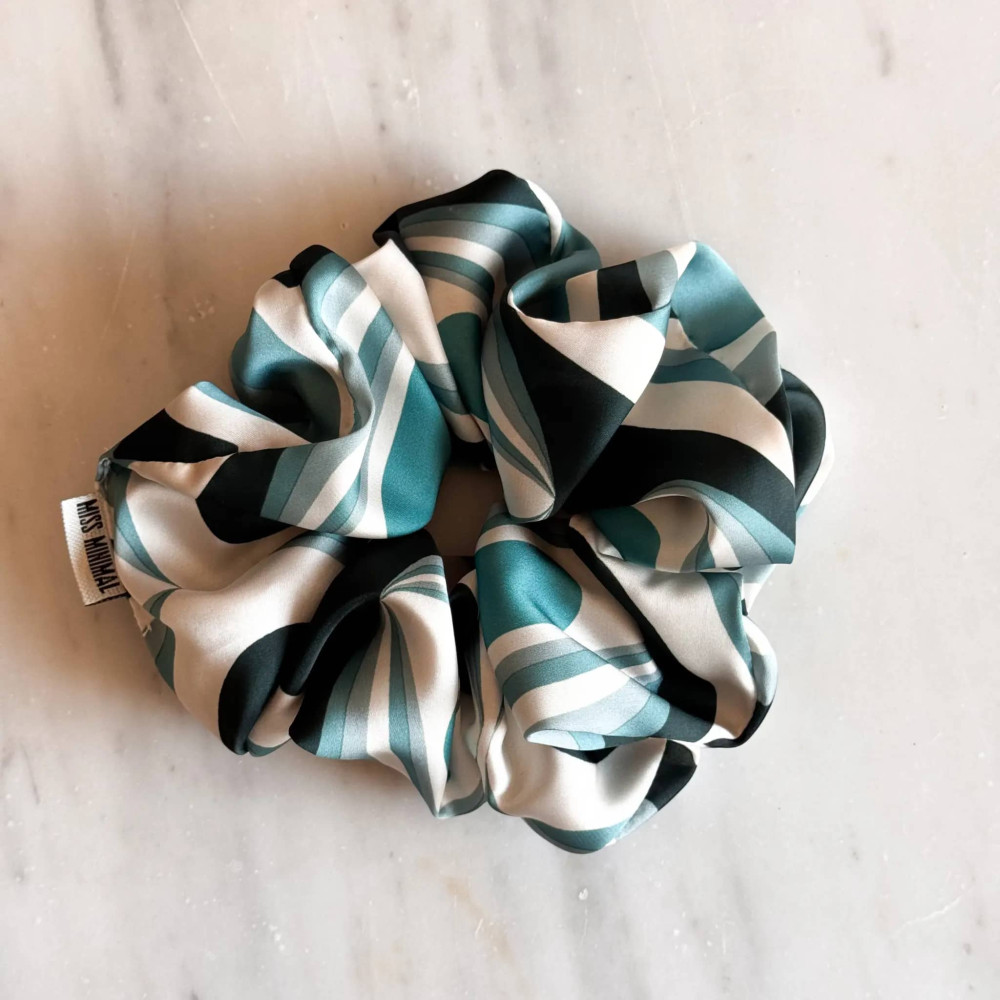 Miss Minimal Scrunchie Dakota