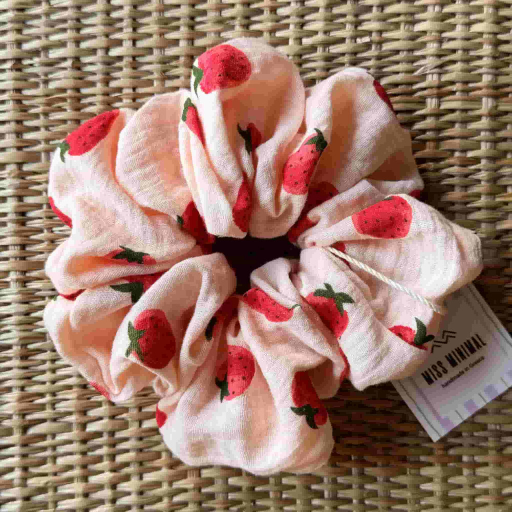 Miss Minimal Scrunchie Felicite