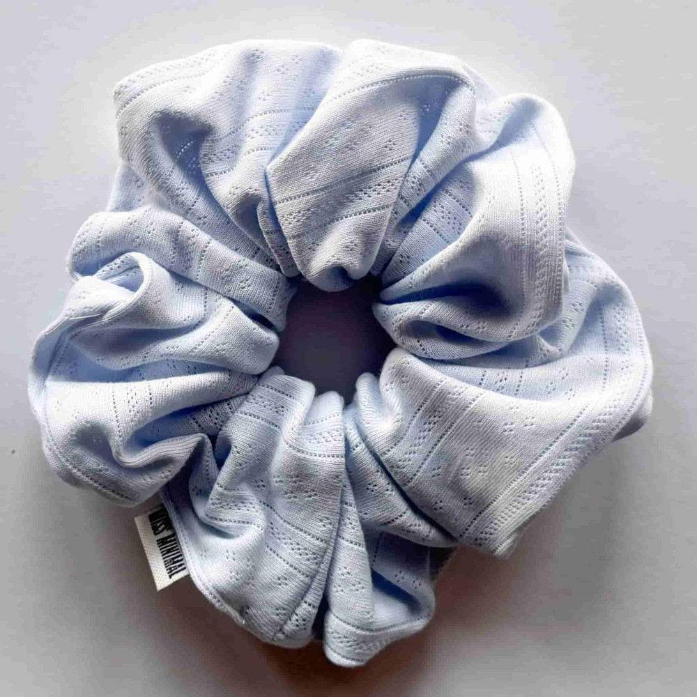 Miss Minimal Scrunchie Wanda