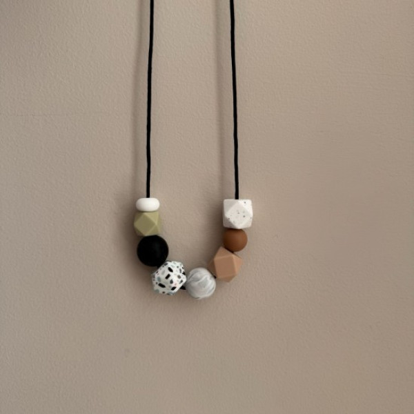 Nok Nok Κολιέ Οδοντοφυίας - Θηλασμού (You are my Hero Mum)