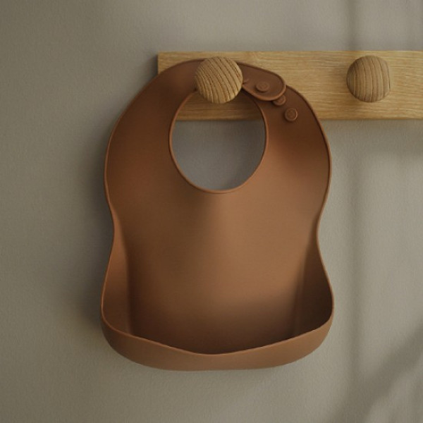 Nok Nok Σαλιάρα Σιλικόνης Nino (Caramel)