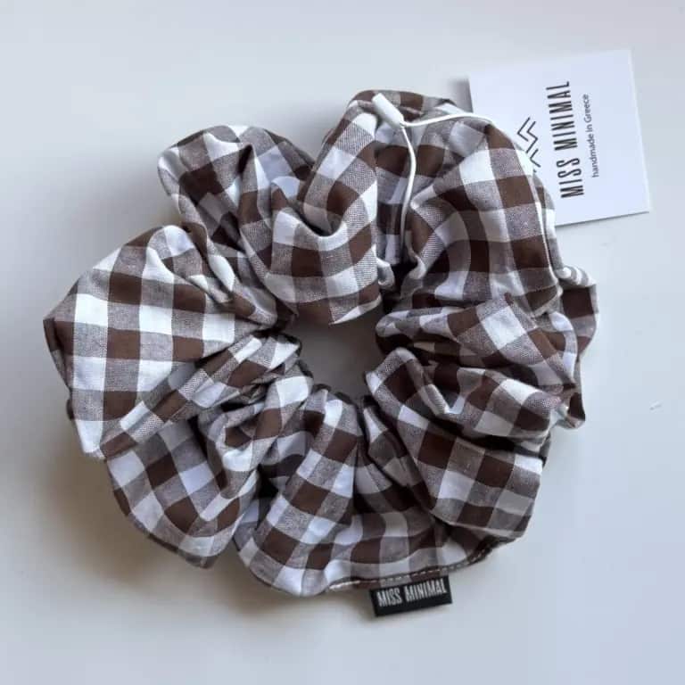 Miss Minimal Scrunchie Maureen