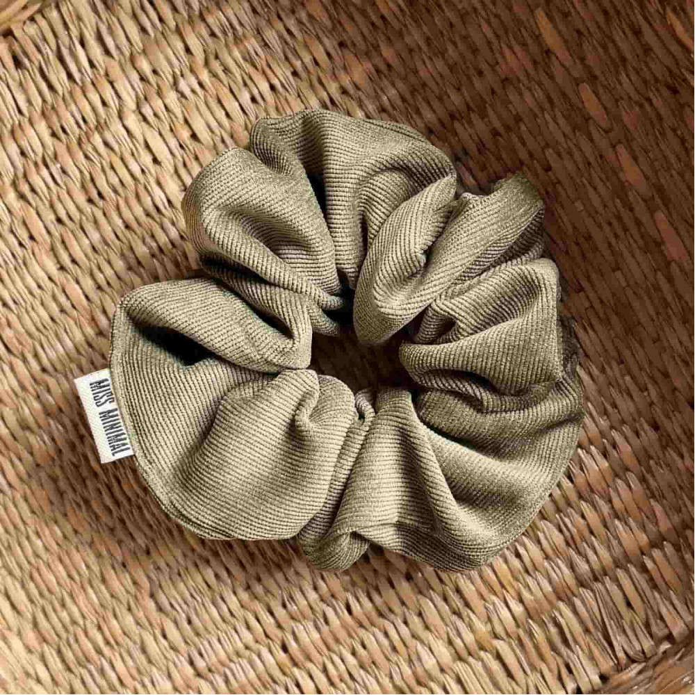 Miss Minimal Scrunchie Green Love