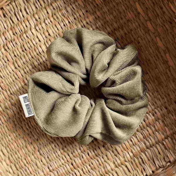 Miss Minimal Scrunchie Green Love