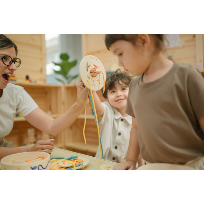 Πίνακες με Κορδόνια PlanToys 5923