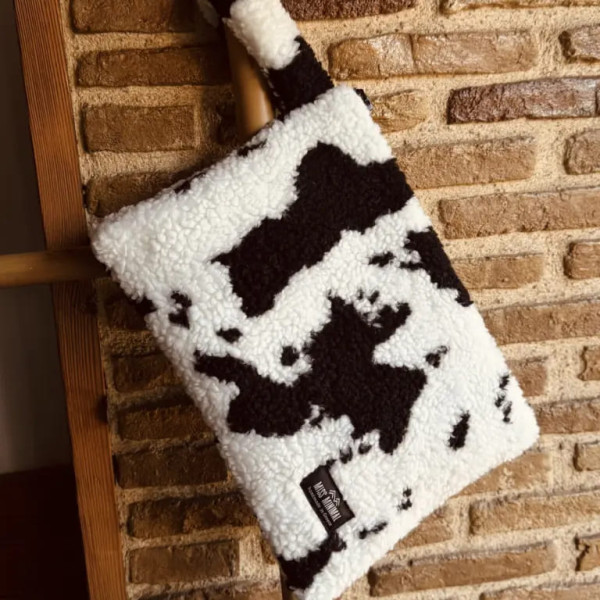 Miss Minimal Τσάντα Χειρός Elara (29 x 22 cm)