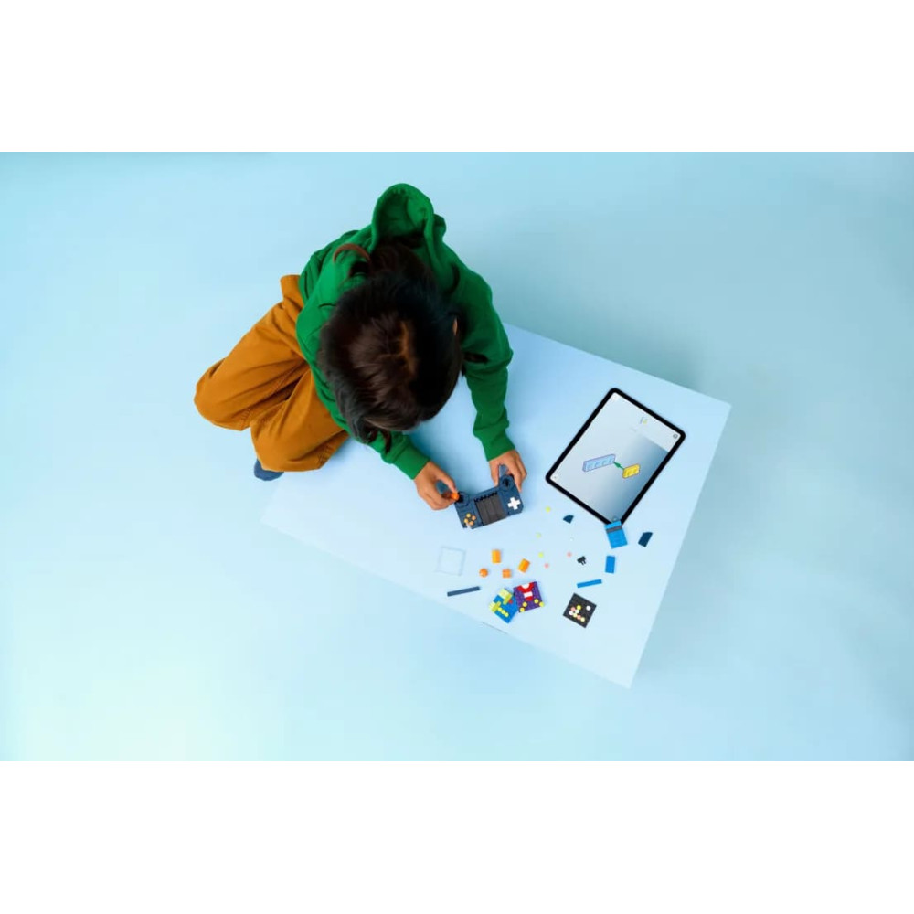 LEGO Creator 3in1 Retro Gaming Console (31380)