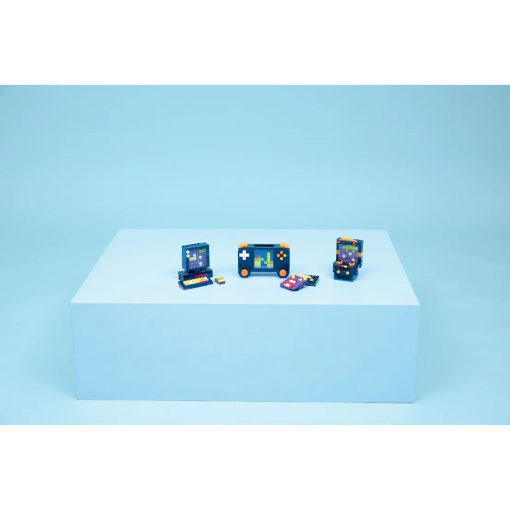 LEGO Creator 3in1 Retro Gaming Console (31380)