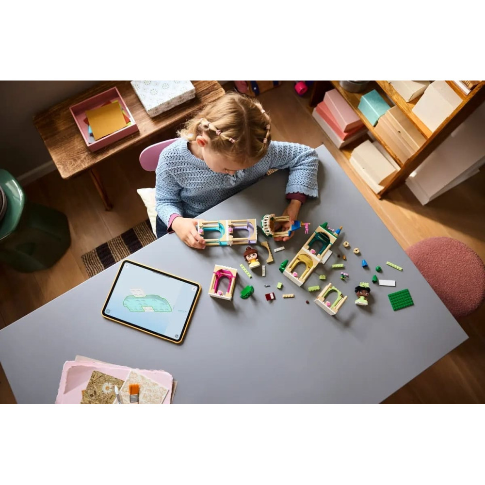 LEGO Disney Mini Belle & Tiana with Castle (43291)