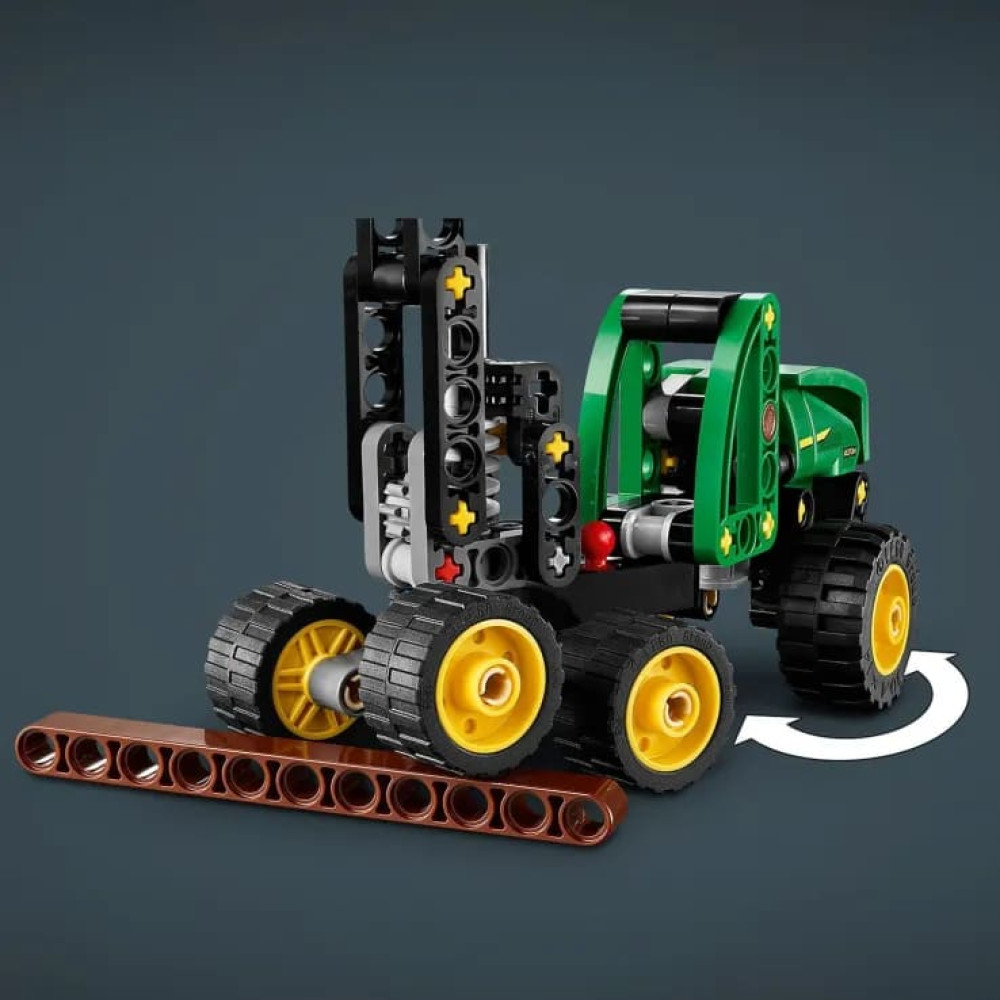 LEGO Technic John Deere 1470H Wheeled Harvester (42218)