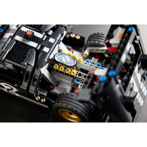 LEGO Technic 1966 Ford GT40 MK II Race Car (42223)