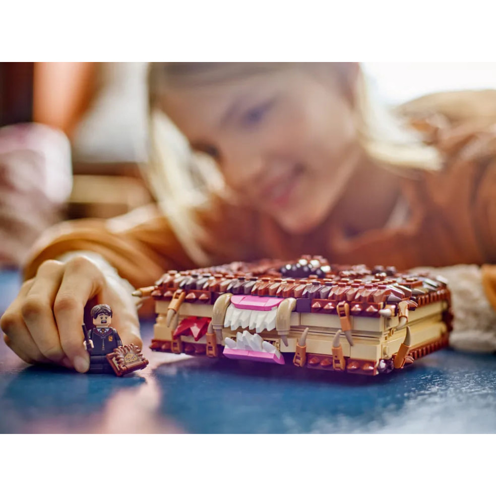 LEGO Harry Potter Chomping Monster Book Of Monsters (76449)