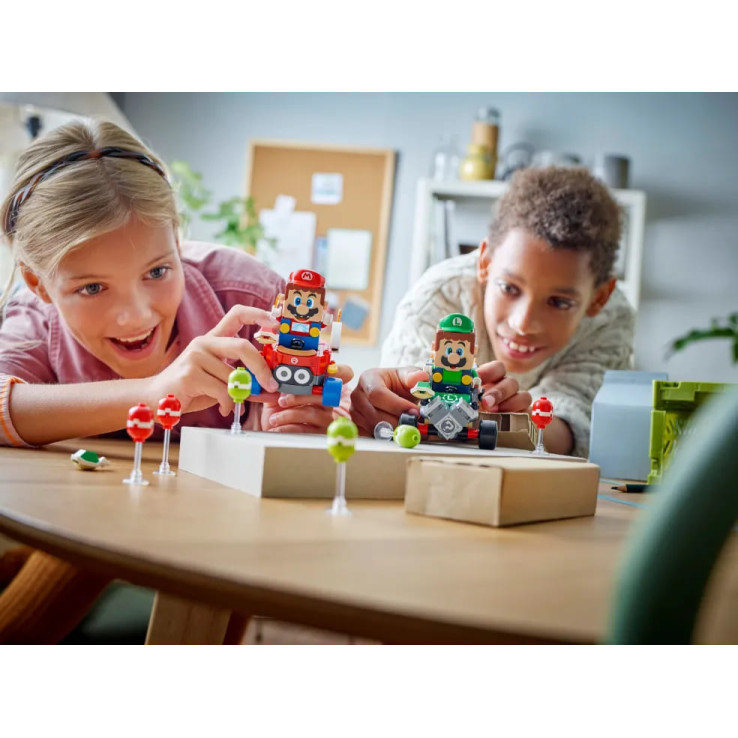LEGO Super Mario Kart-Baby Mario vs. Baby Luigi (72034)