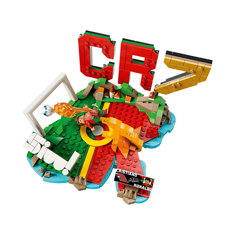 LEGO® Editions Cristiano Ronaldo - Soccer Highlights (43012)