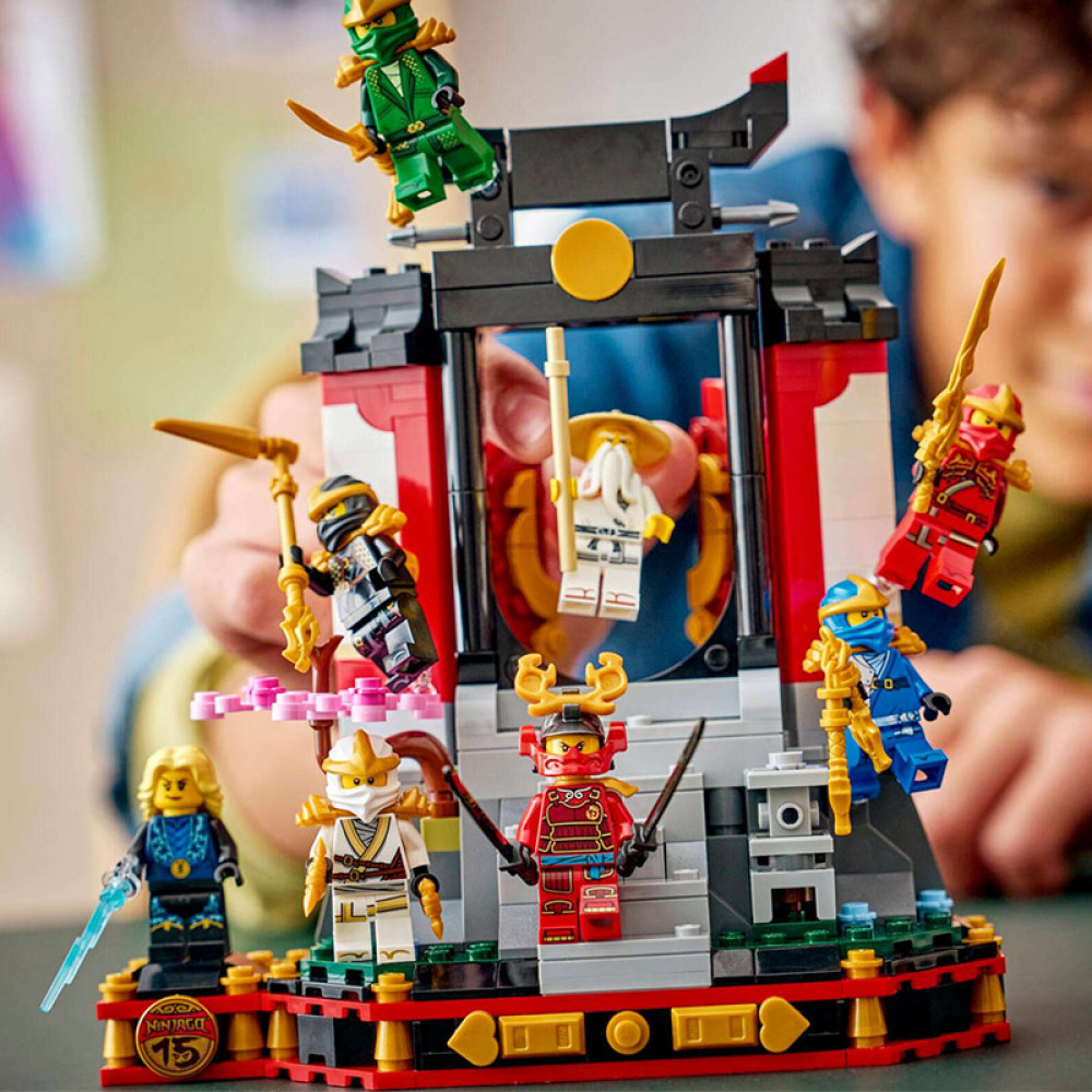 LEGO® Ninjago Ninja Character Display 15th Anniversary (71866)