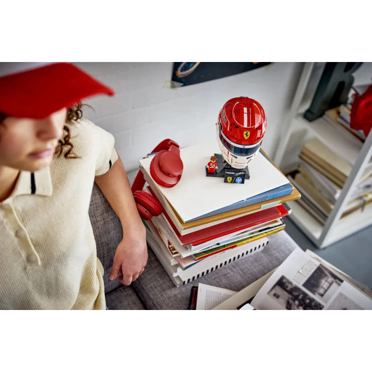 LEGO® Editions Scuderia Ferrari HP Charles Leclerc Helmet (43014)