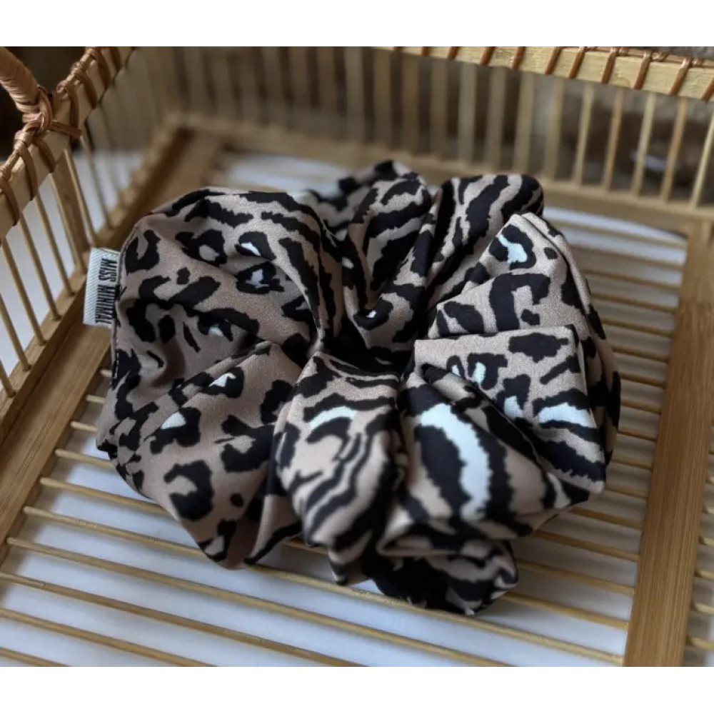 Miss Minimal Scrunchie Sylune