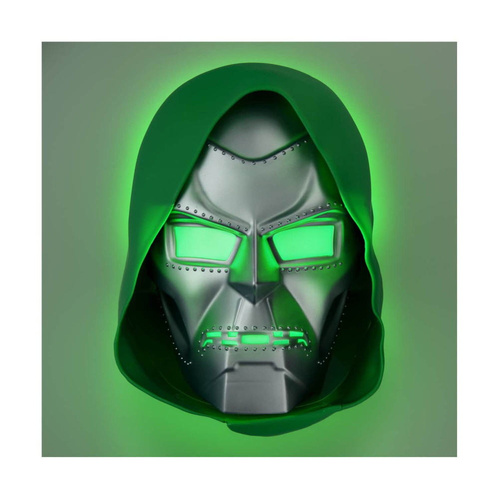Paladone Marvel: Dr Doom - Mask Light (PP16002MUVN)